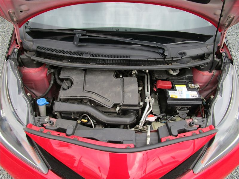 Toyota Aygo 1.0VVT-i, aut. KLIMA - fotka 34 z 37