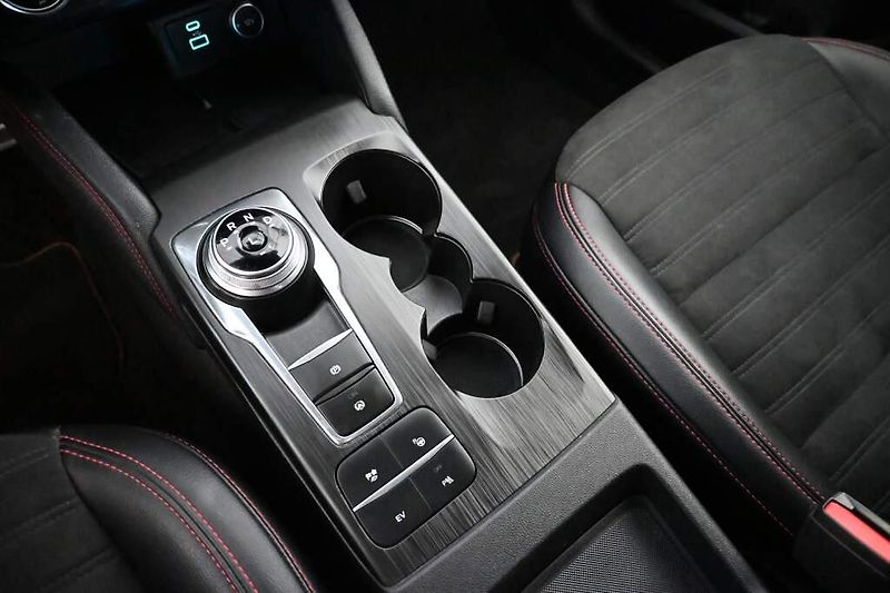 Ford Kuga (2020) 2.5 ST-LINE X LED ACC VIRTUAL - fotka 25 z 39