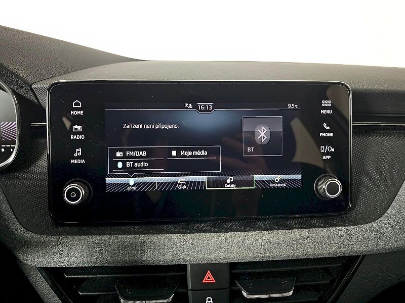 Škoda Kamiq (2025) 1.0TSi 85kW SELECTION TAŽNÉ - fotka 12 z 30