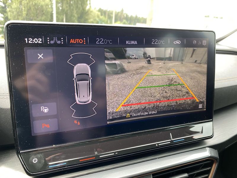 Cupra Formentor (2024) 2,0 TSI 4Drive DSG - fotka 11 z 36