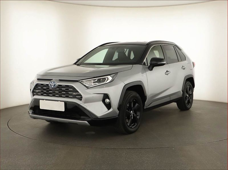 Toyota RAV4 (2021) Selection 2.5 Hybrid - fotka 2 z 18