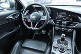 Alfa Romeo Giulia (2017) 2.0 Turbo - náhled 7