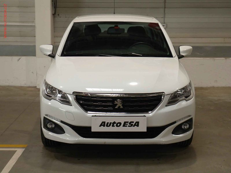 Peugeot 301 (2019) 1.2 PT, 2.maj,ČR, STK9/28 - fotka 2 z 18