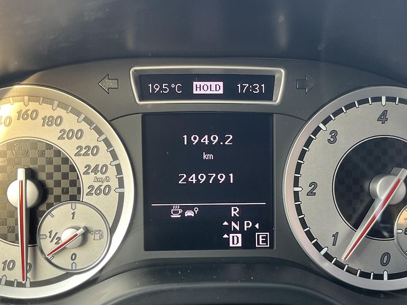 Mercedes-Benz Třídy A (2013) - fotka 21 z 24
