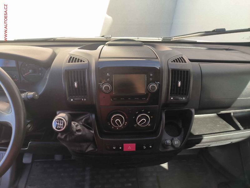 Citroën Jumper (2021) 2.2HDi L1H1, navi, 103kW - fotka 12 z 23