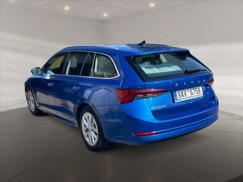 Škoda Octavia 1,5 TSI 110 Style - fotka 4 z 11