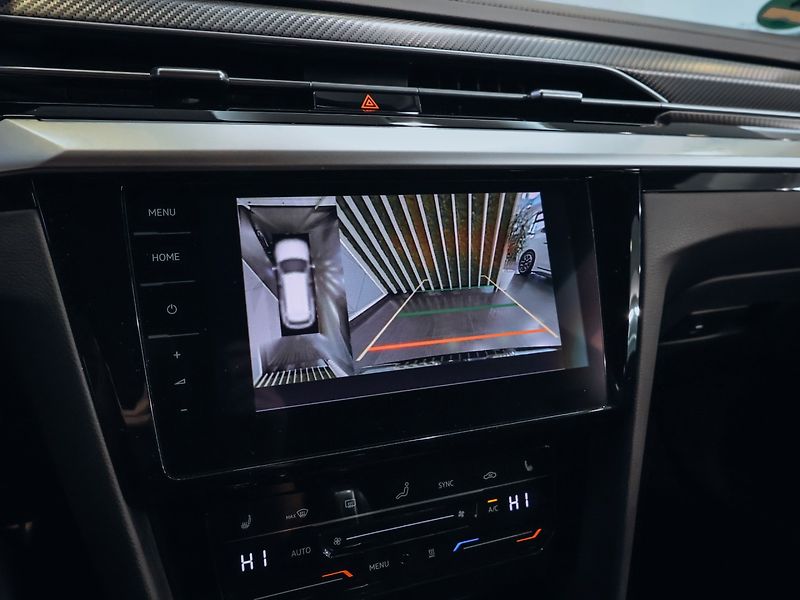 Volkswagen Arteon Shooting Brake R-Line 4Motion 2.0 TDI - fotka 11 z 32