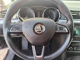 Škoda Superb (2013) 2.0 TDi 4x4, ČR, Bixen, navi - náhled 15