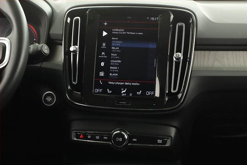 Volvo XC40 (2020) T5 Recharge - fotka 9 z 19