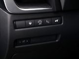 Nissan Qashqai 1,3 DIG-T 116kW 4x4 Tekna CZ D - náhled 19