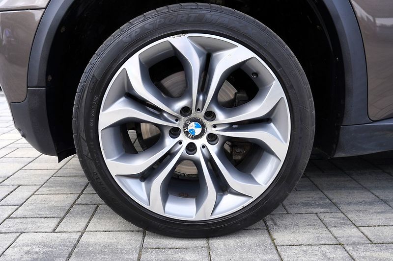 BMW X5 4.0d xDrive/kůže/7míst/55.000k - fotka 14 z 44