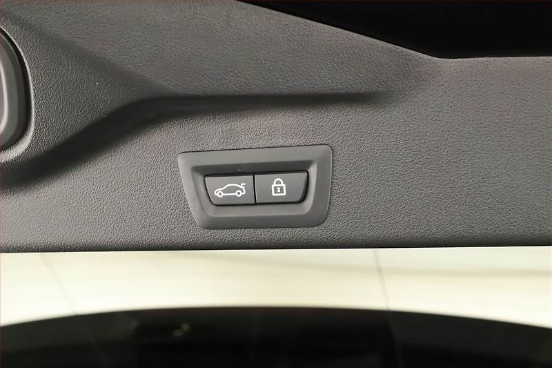 BMW X5 (2022) xDrive30d - fotka 20 z 20