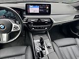 BMW Řada 5 3,0 540d xDrive M-Packet ČR DP - náhled 18