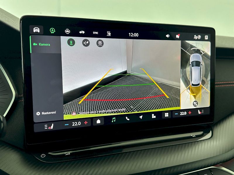 Škoda Octavia (2025) Combi DSG 2.0TSI 195kW RS - fotka 12 z 36
