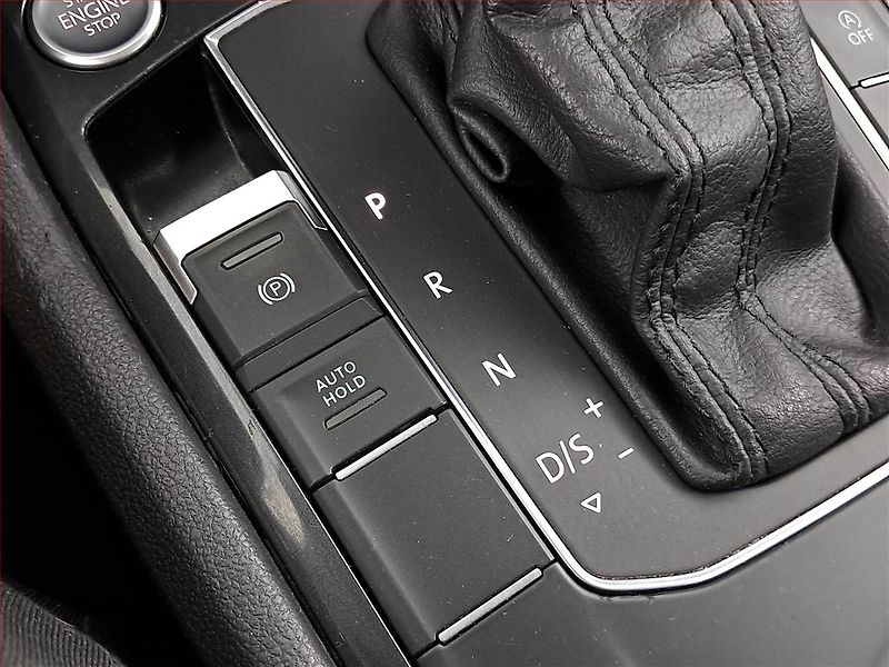 Volkswagen Tiguan (2019) Comfortline 2.0 TDI, Automat - fotka 24 z 29
