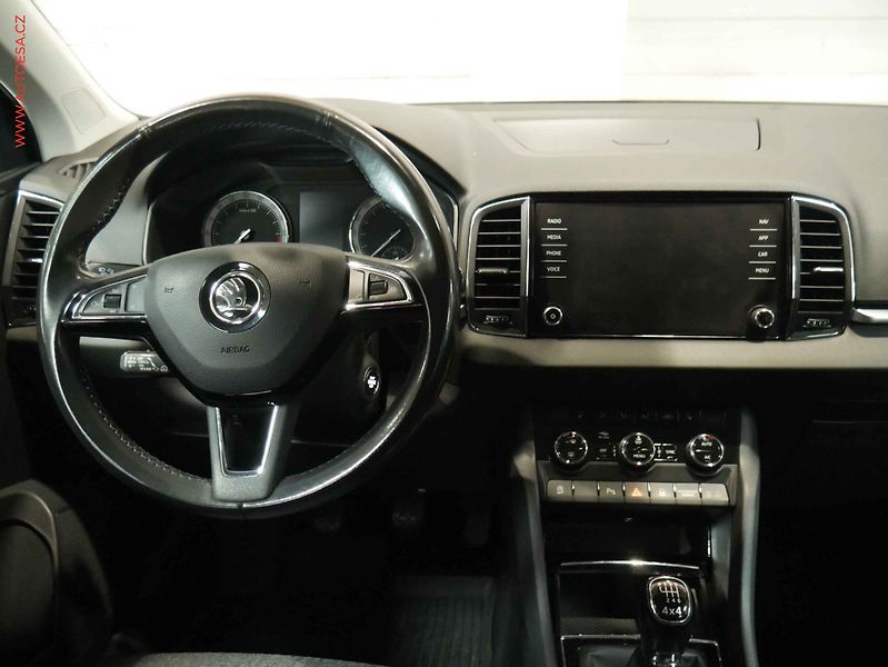 Škoda Karoq (2017) 2.0 TDi 4x4, 1.maj,ČR, LED - fotka 11 z 22