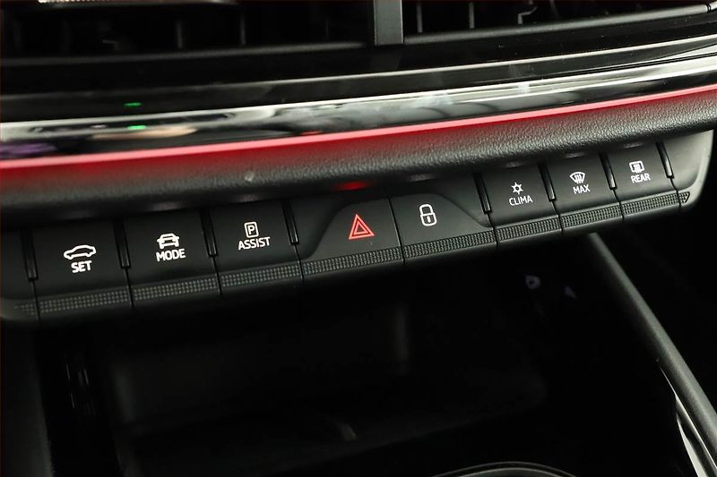 Škoda Enyaq (2021) 60 (62 kWh), SoH 93% - fotka 13 z 22