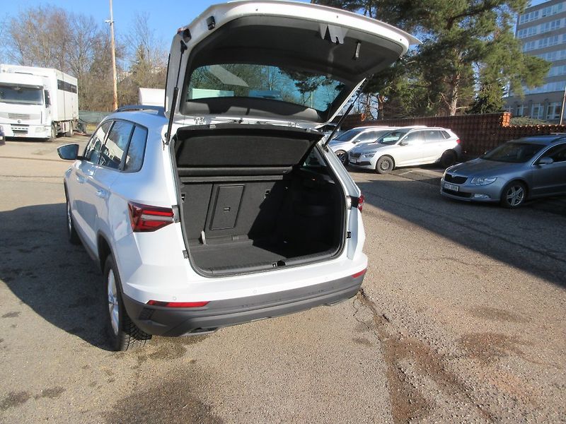 Škoda Karoq SELECTION 2.0 TDI  CR 85 - fotka 7 z 20