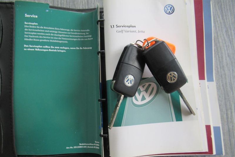 Volkswagen Golf 1.9 TDI AUT. KLIMA - fotka 20 z 20