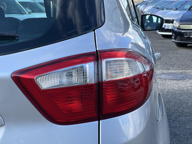 Ford C-MAX 1.6i 16v KLIMA KOUPENO V ČR - fotka 36 z 37