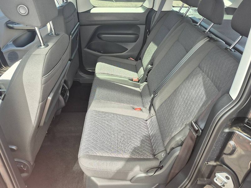 Volkswagen Caddy (2025) 1.5 TSI PHEV Life - fotka 10 z 22