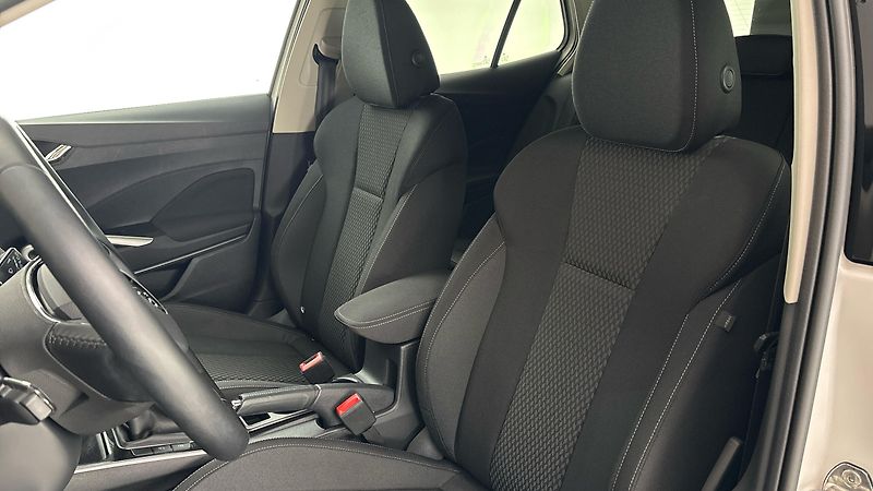 Škoda Fabia 1.0 TSI Style - fotka 15 z 23