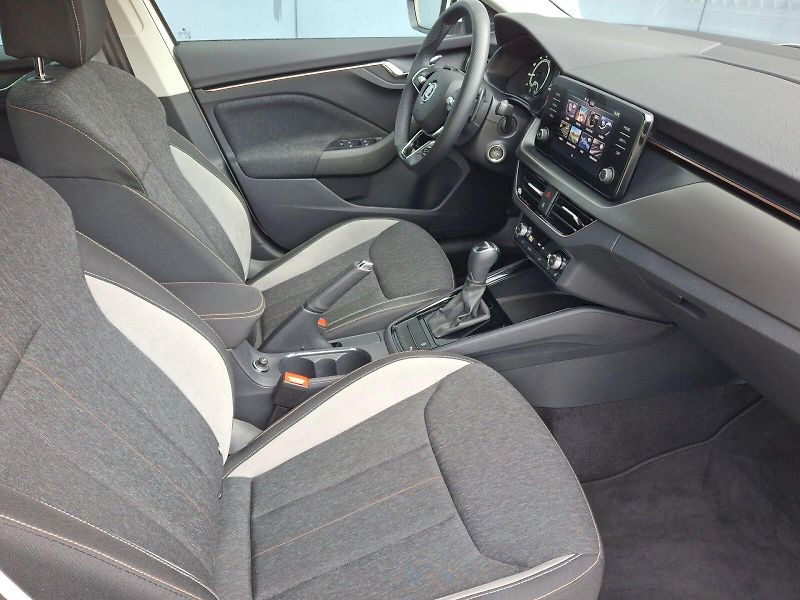 Škoda Scala (2021) Style DSG 1,5TSi 110kW - fotka 14 z 35