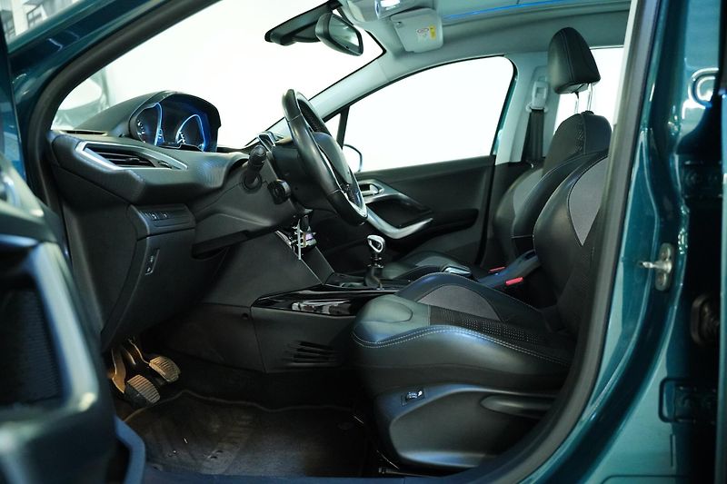 Peugeot 2008 - fotka 11 z 27