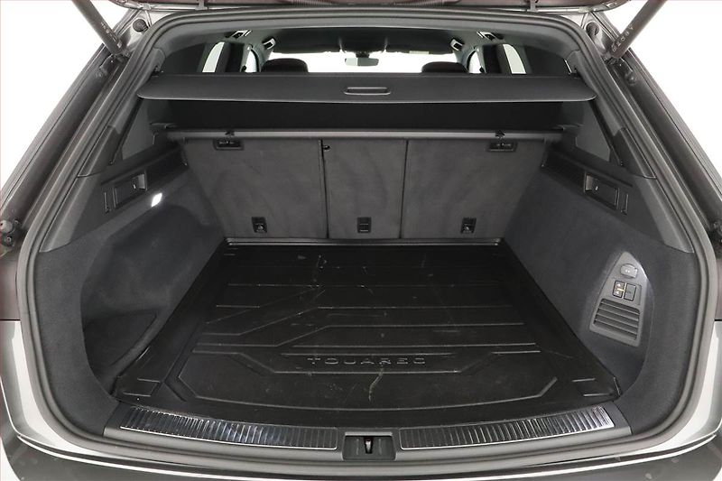 Volkswagen Touareg (2022) 3.0 TDI - fotka 19 z 21