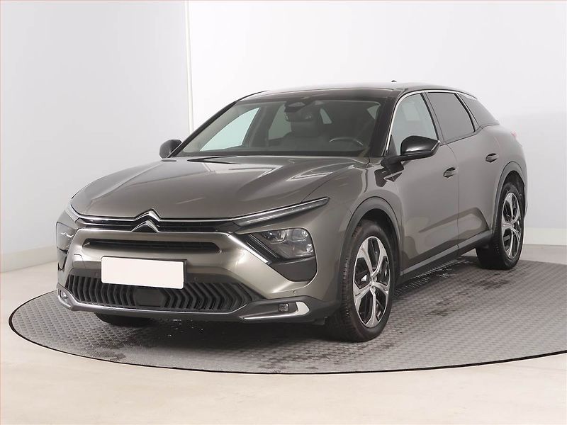Citroën C5 X (2022) 1.2 PureTech, Automat, Kůže - fotka 2 z 16