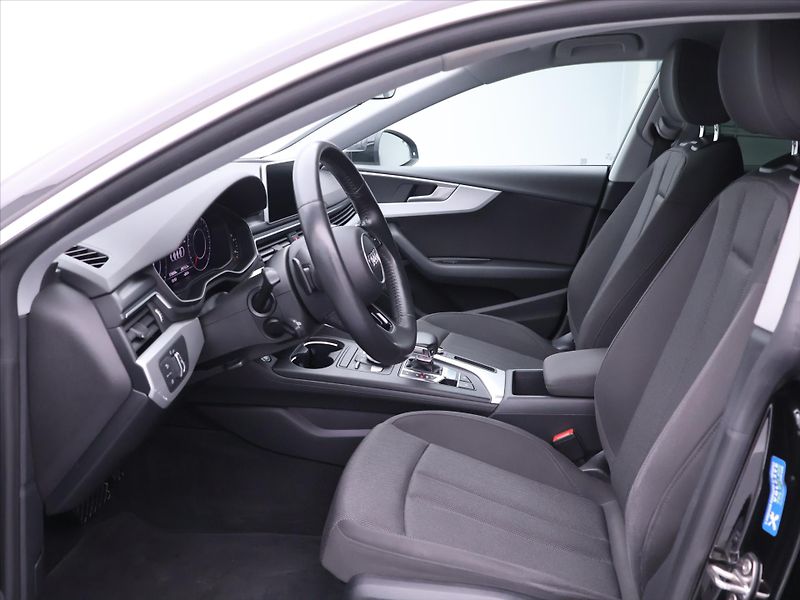 Audi A5 3,0 TDI Quattro CZ S-Tronic - fotka 11 z 36