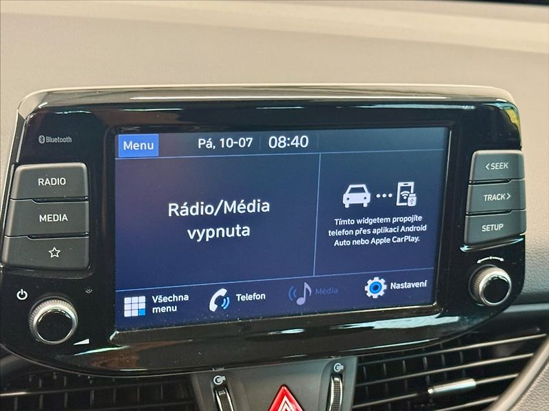 Hyundai i30 1,5 DPi COMFORT 1.MAJITEL - fotka 6 z 13