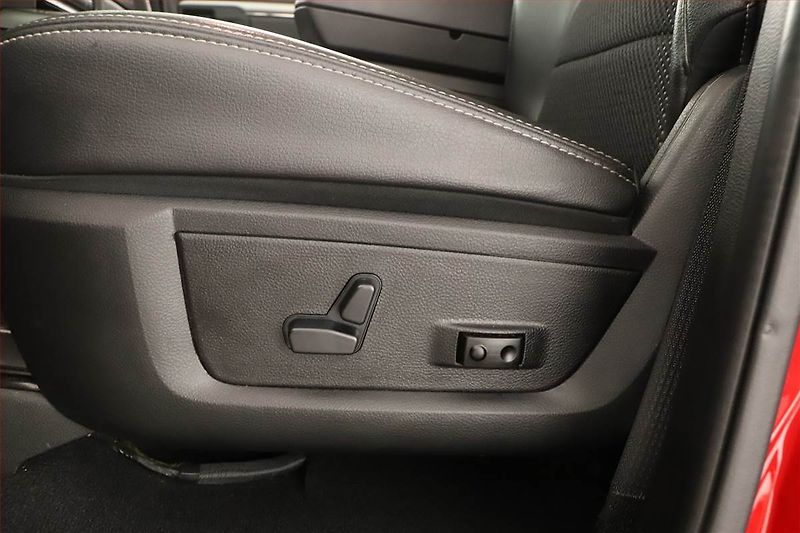 RAM 1500 (2021) 5.7 V8 Hemi - fotka 20 z 25
