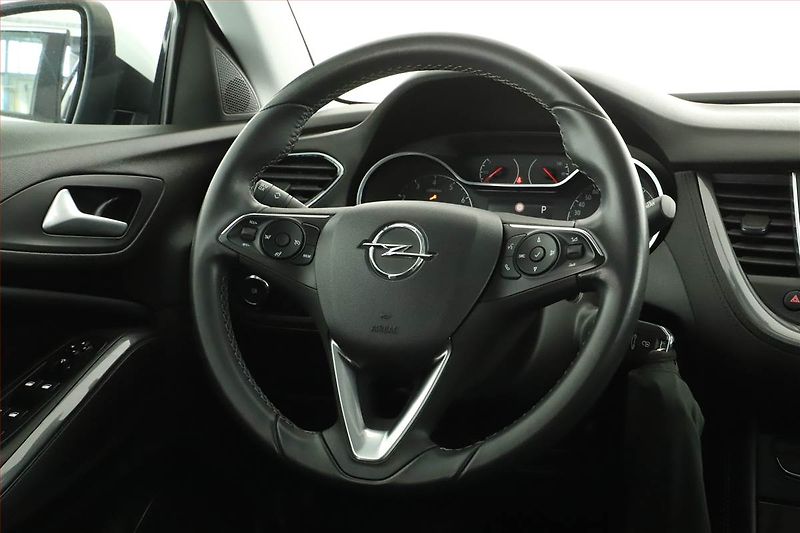 Opel Grandland X (2020) 1.2 Turbo, Automat, Serv.kniha - fotka 8 z 14