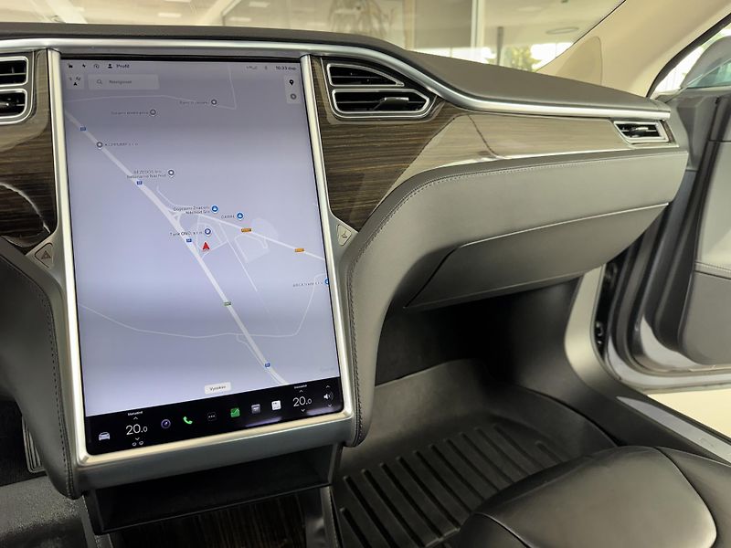 Tesla Model S S85D*AWD*Vzduch*RepaseBaterie! - fotka 19 z 37
