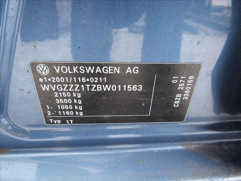 Volkswagen Touran 1,2 TSI 77kW 7 míst - fotka 24 z 25