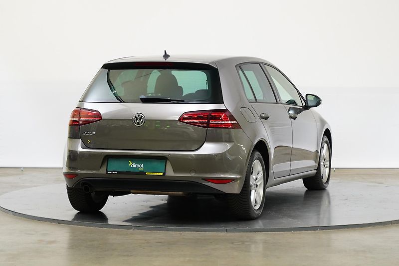 Volkswagen Golf - fotka 2 z 27
