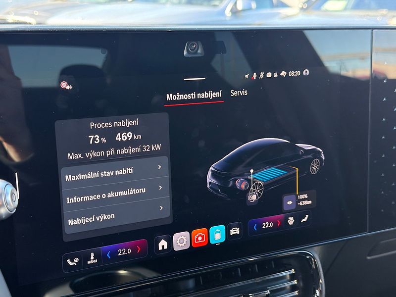 Mercedes-Benz CLA 250+ s technologií EQ - fotka 31 z 36
