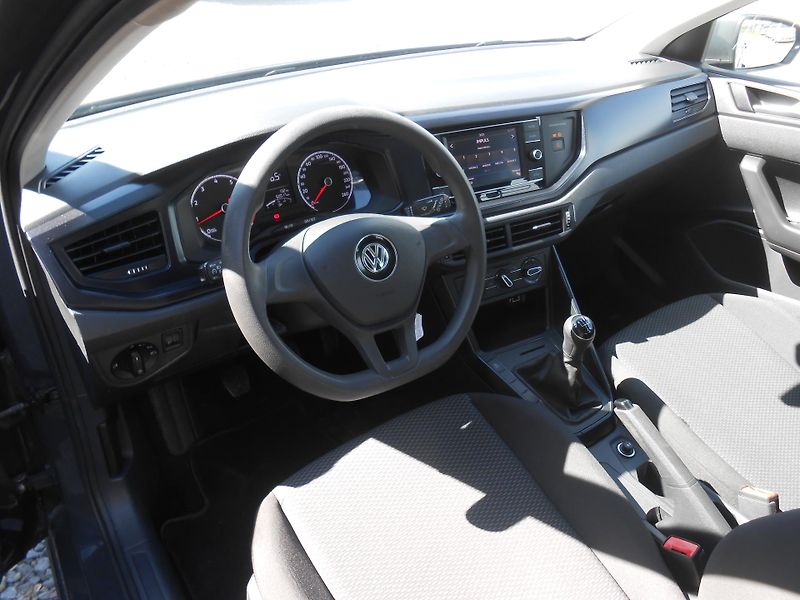 Volkswagen Polo 1.0MPi,48KW,60TKm! - fotka 28 z 35