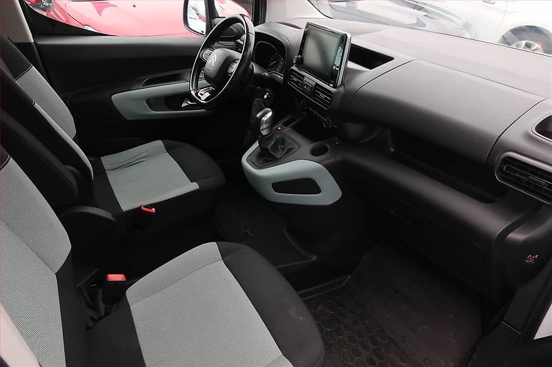Citroën Berlingo (2019) Feel 1.5 BlueHDi, 5Míst, ČR - fotka 9 z 17
