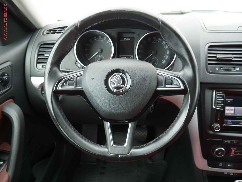 Škoda Yeti (2015) 2.0 TDI, 2.maj,ČR, DSG - fotka 13 z 22
