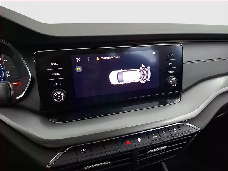 Škoda Octavia (2023) Ambition 2.0 TDI, ČR,1.maj - fotka 14 z 15