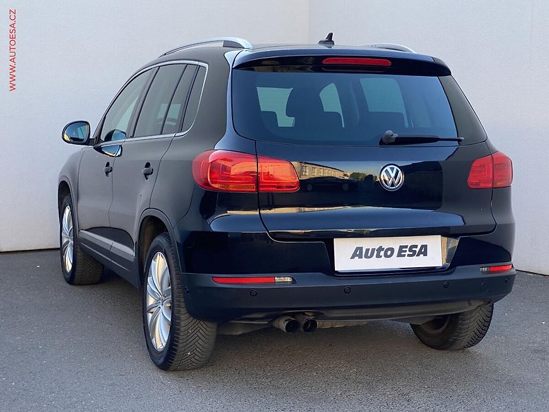Volkswagen Tiguan (2012) 1.4TSi, ČR, AC, bixen, park - fotka 6 z 18