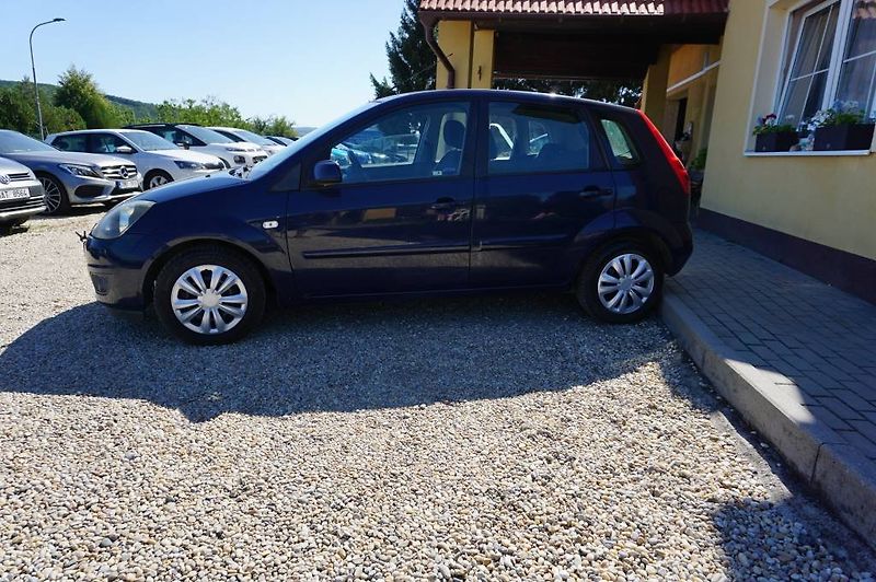 Ford Fiesta (2008) 1,3 NOVÉ V ČR - fotka 4 z 26