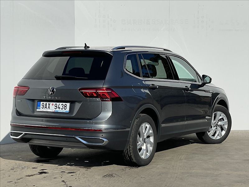 Volkswagen Tiguan Allspace 2,0 TDI 4Motion DSG Elegance - fotka 3 z 23