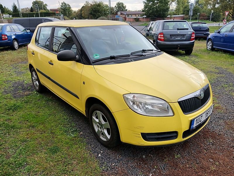 Škoda Fabia 1.2 HTP Classic - fotka 7 z 18