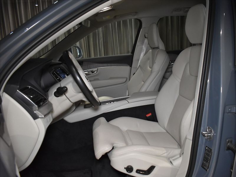 Volvo XC90 2,0 B5 AWD PLUS Tažné,BLIS - fotka 8 z 24