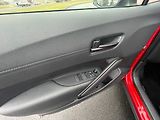 Toyota Corolla Cross 2.0 Hybrid 4x4 GR SPORT - náhled 13