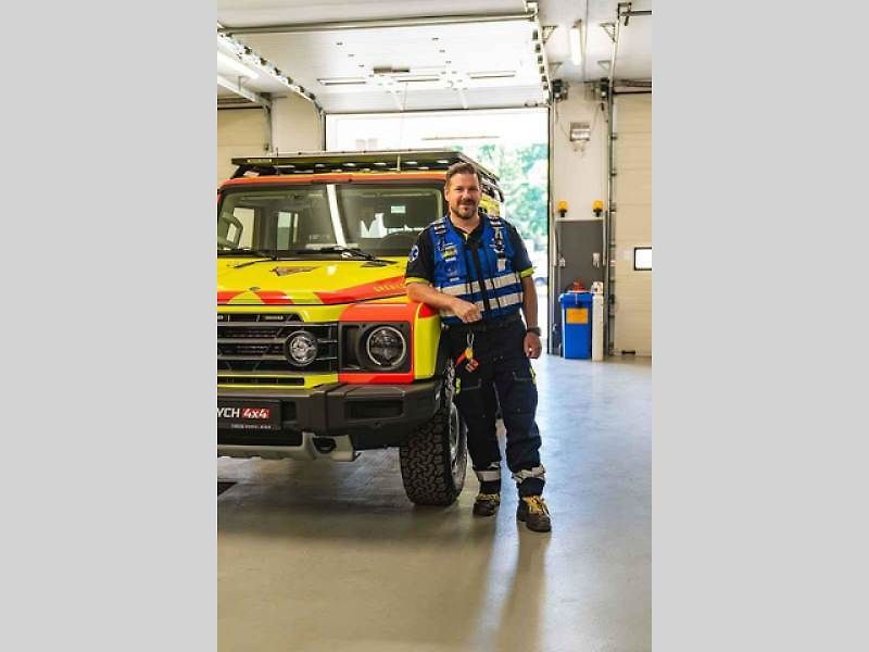 Foto: Dajbych 4x4/Ivo Trzaskalik Praha – Nový vůz pražských záchranářů – Ineos Grenadier v úpravě Ambulance.