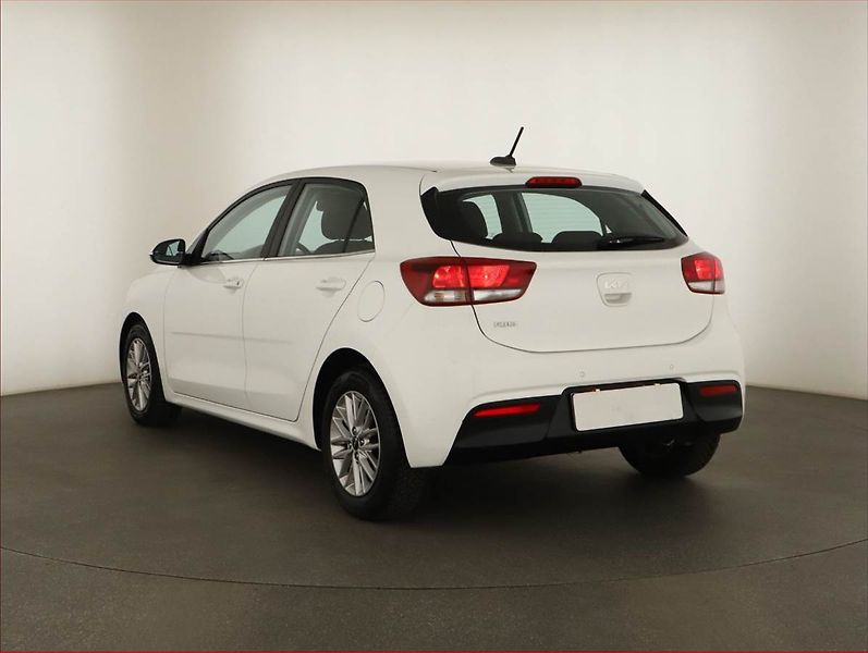Kia Rio (2022) 1.0 T-GDI, ČR,1.maj - fotka 4 z 16